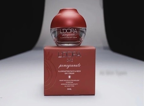 قیمت خرید کرم روشن‌ کننده روز صورت و گردن + فروش ویژه